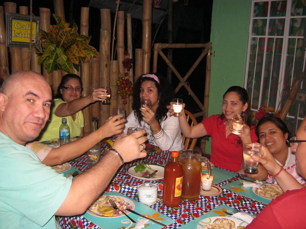 Hostal Familiar El Ángel Panamá B&B Pajonal Arriba Exterior foto